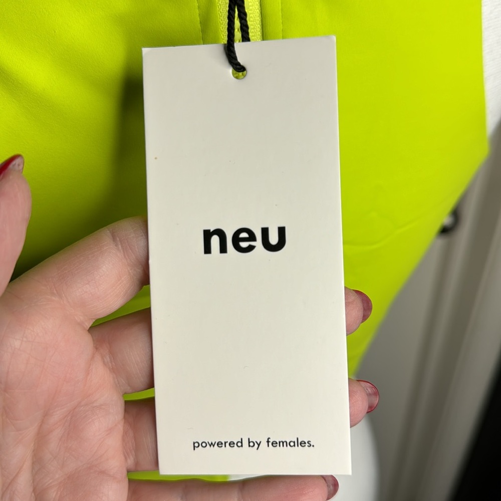 NWT NEU Apparel neon top size XL - Picture 5 of 9